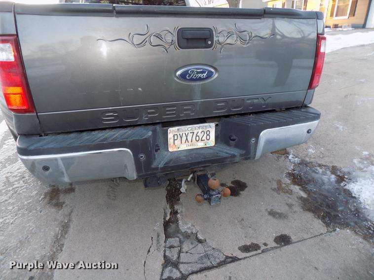 image for item DE7573 2008 Ford F350 Lariat Super Duty Crew Cab pickup truck