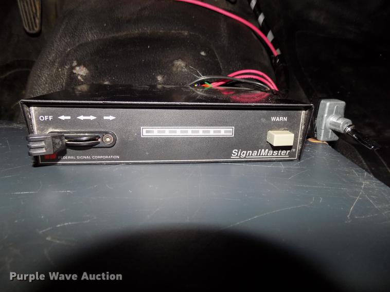 image for item DE7575 2000 Chevrolet S10 Ext. Cab pickup truck