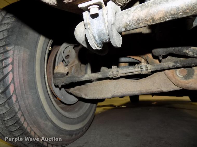 image for item DE7575 2000 Chevrolet S10 Ext. Cab pickup truck