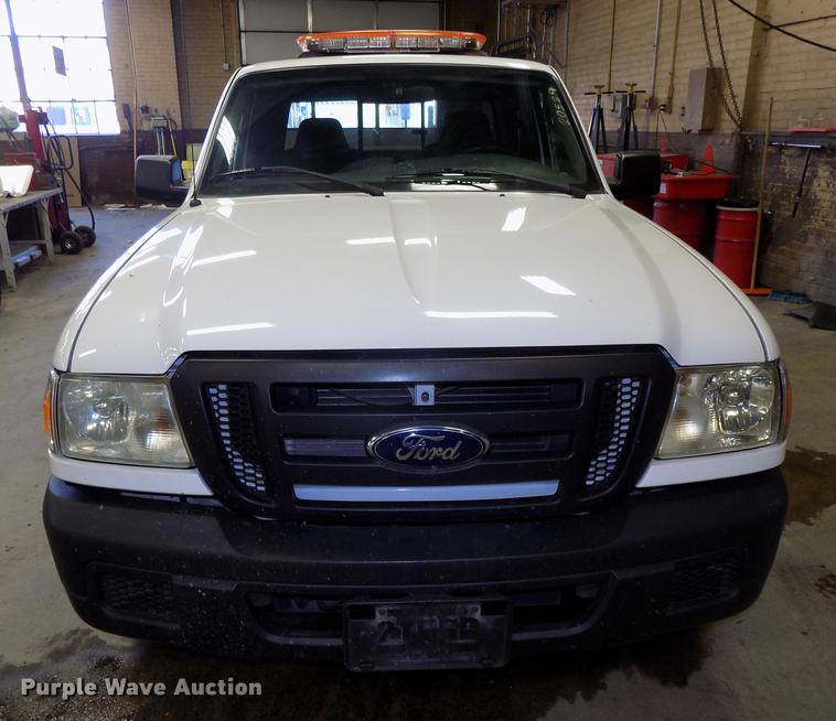 image for item DE7580 2007 Ford Ranger XLT SuperCab pickup truck