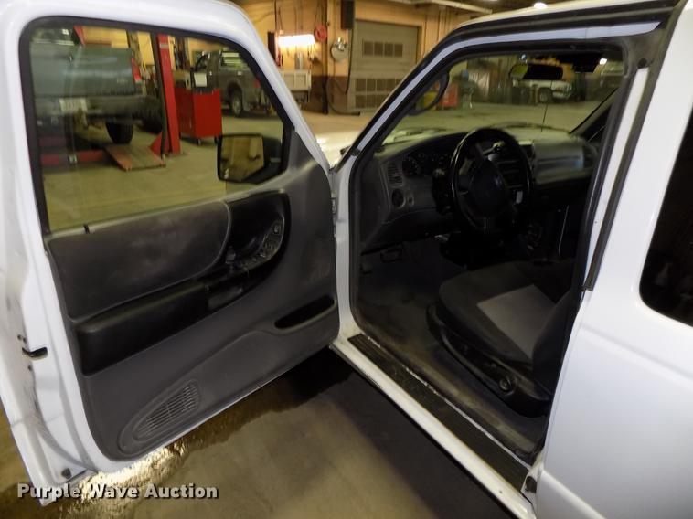 image for item DE7580 2007 Ford Ranger XLT SuperCab pickup truck