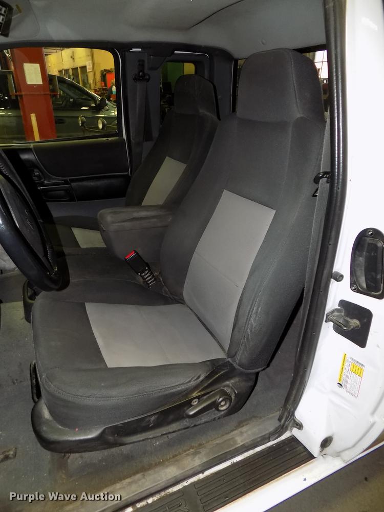 image for item DE7580 2007 Ford Ranger XLT SuperCab pickup truck