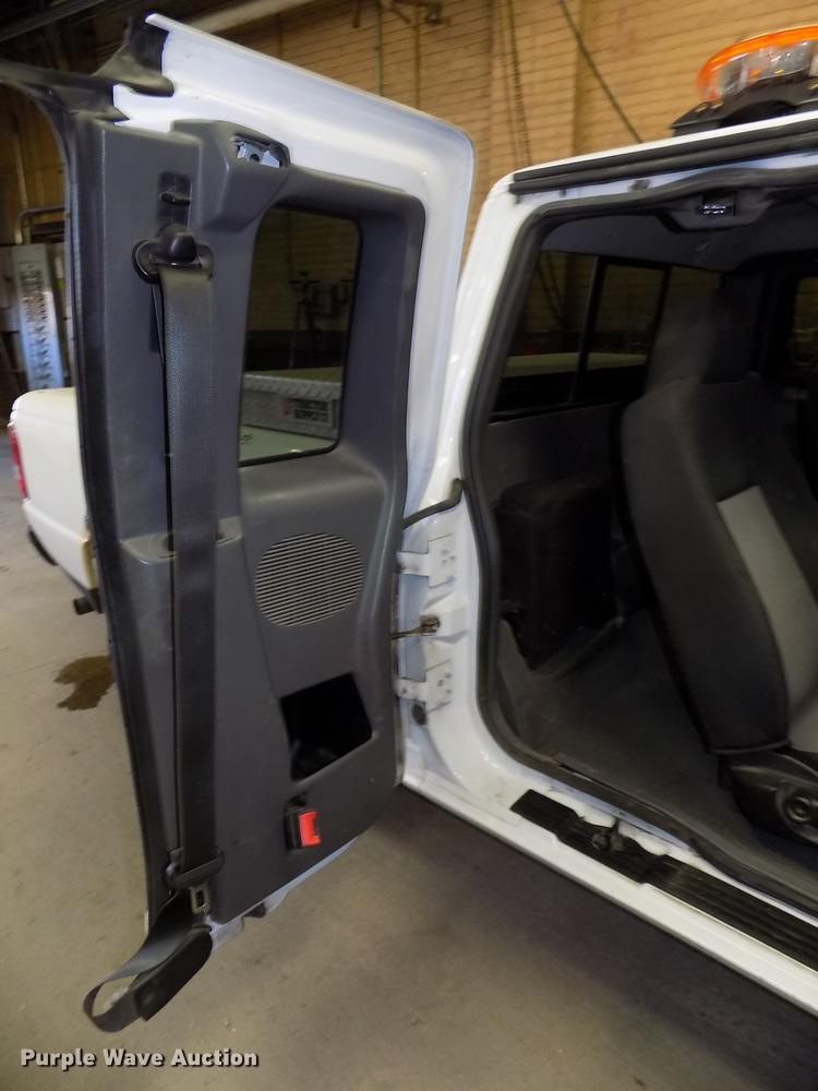 image for item DE7580 2007 Ford Ranger XLT SuperCab pickup truck