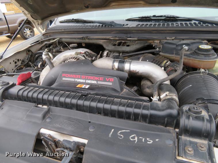 image for item DE8789 2004 Ford F250 Super Duty FX4 Crew Cab pickup truck