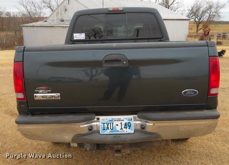 image for item DE8790 2006 Ford F250 Super Duty FX4 Crew Cab pickup truck