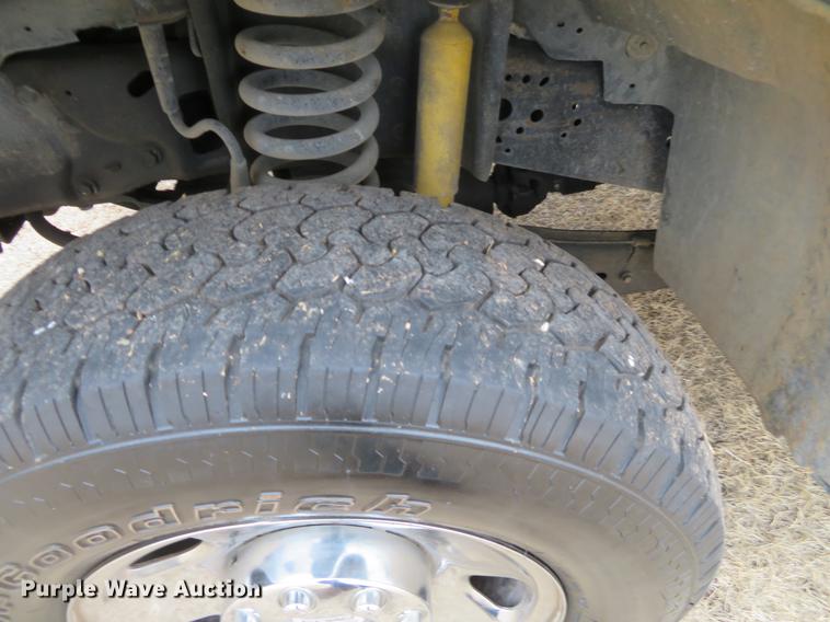 image for item DE8790 2006 Ford F250 Super Duty FX4 Crew Cab pickup truck