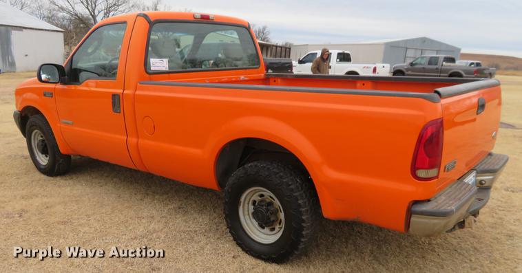 image for item DE8791 2003 Ford F250 Super Duty pickup truck