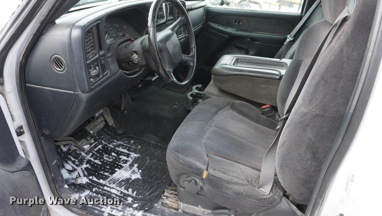 image for item DF1646 2000 Chevrolet Silverado 1500 pickup truck