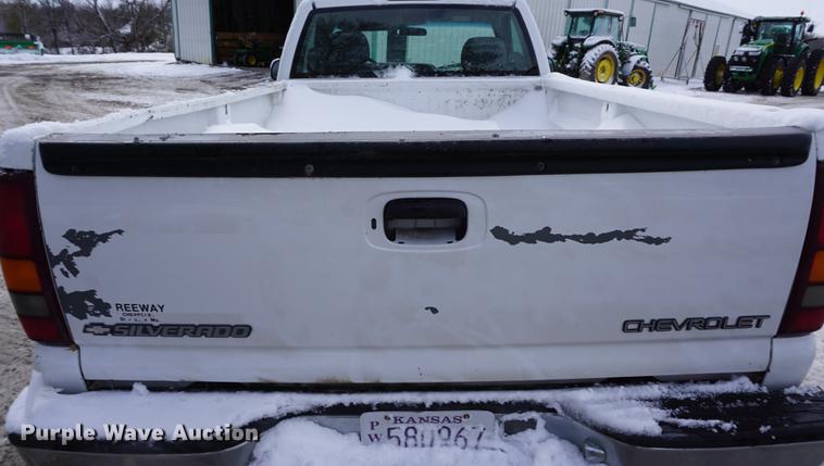 image for item DF1646 2000 Chevrolet Silverado 1500 pickup truck