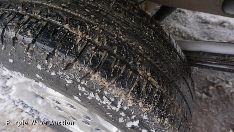 image for item DF1646 2000 Chevrolet Silverado 1500 pickup truck