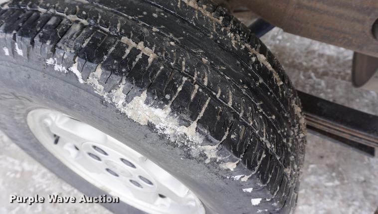 image for item DF1646 2000 Chevrolet Silverado 1500 pickup truck