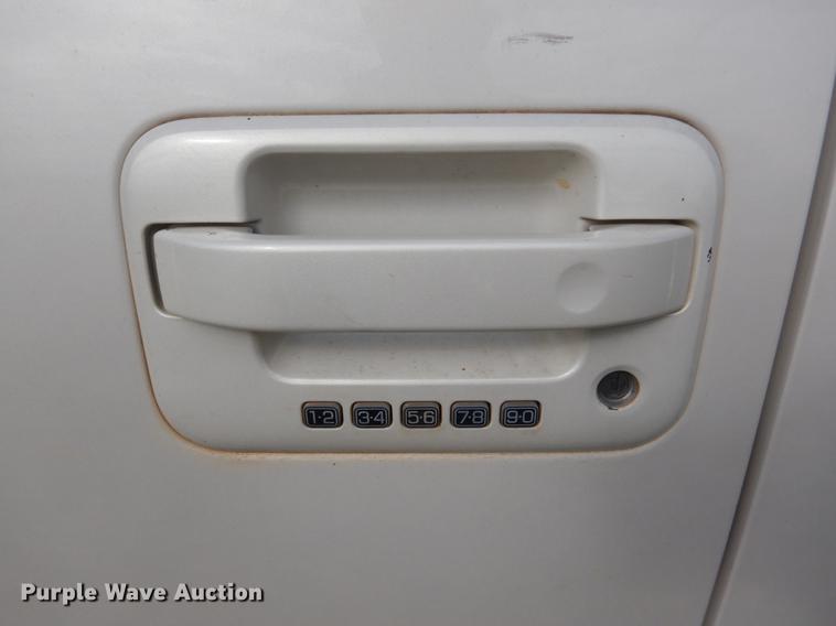 image for item DF2098 2009 Ford F150 Lariat SuperCrew pickup truck