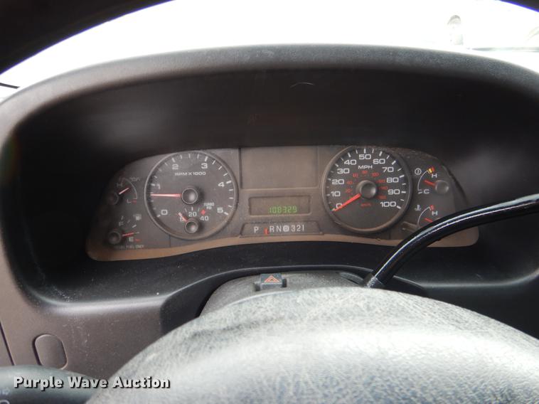 image for item DF2130 2007 Ford F550 XL Crew Cab utility truck
