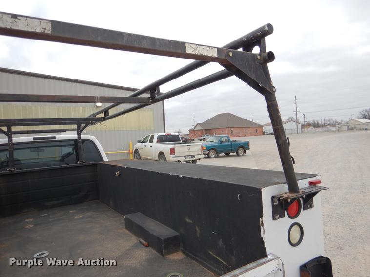 image for item DF2130 2007 Ford F550 XL Crew Cab utility truck