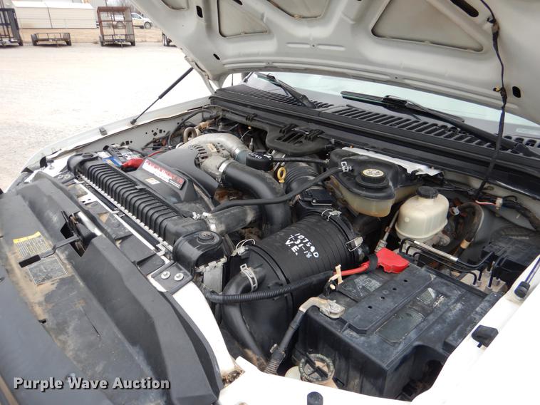 image for item DF2130 2007 Ford F550 XL Crew Cab utility truck