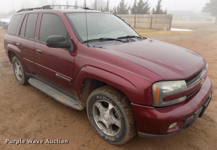 image for item DF2906 2004 Chevrolet TrailBlazer LT SUV