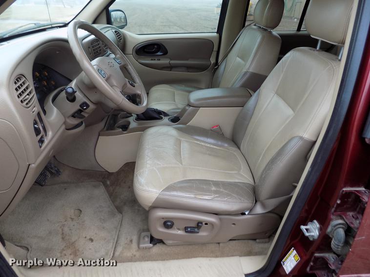 image for item DF2906 2004 Chevrolet TrailBlazer LT SUV