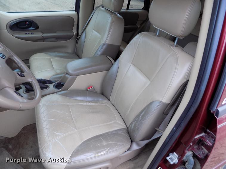 image for item DF2906 2004 Chevrolet TrailBlazer LT SUV