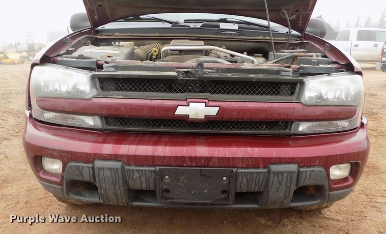 image for item DF2906 2004 Chevrolet TrailBlazer LT SUV