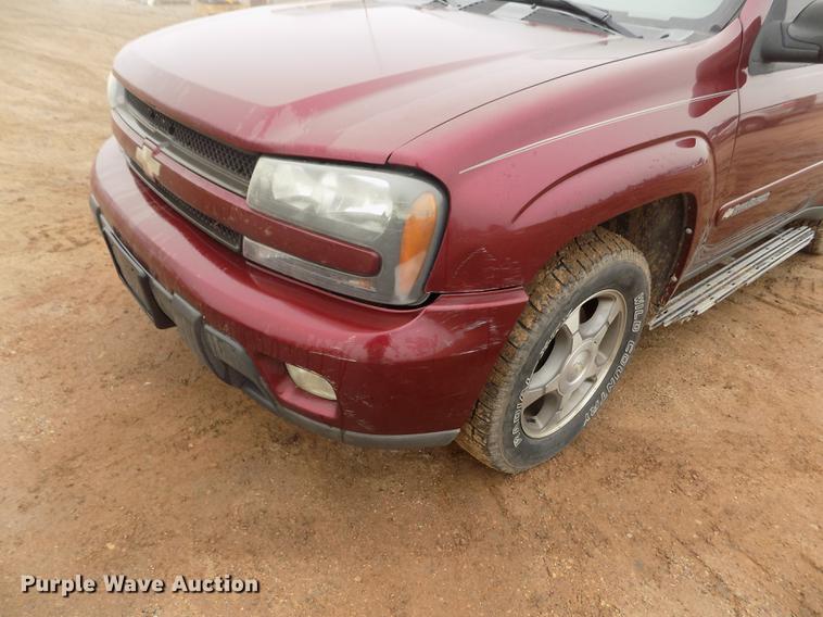 image for item DF2906 2004 Chevrolet TrailBlazer LT SUV