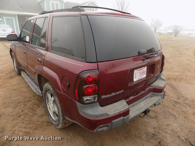 image for item DF2906 2004 Chevrolet TrailBlazer LT SUV