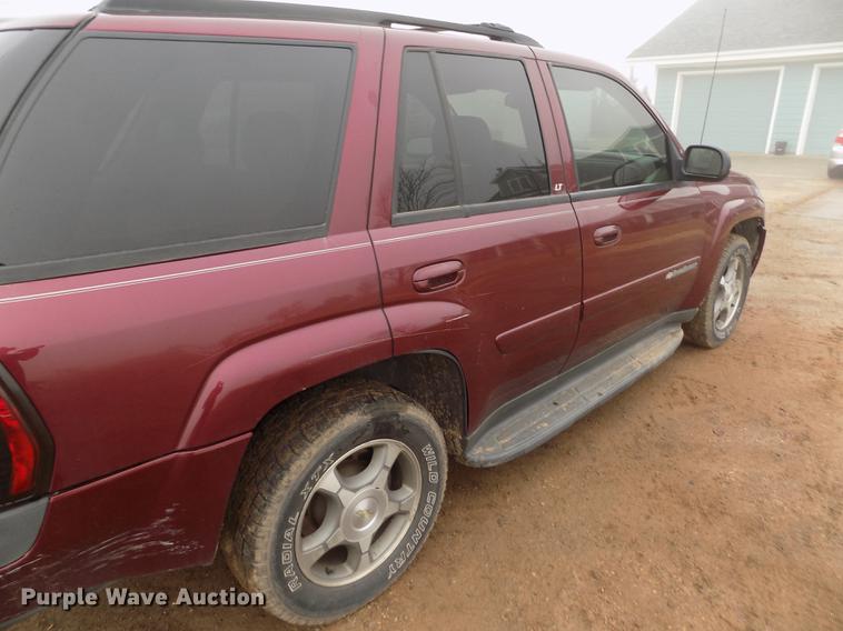 image for item DF2906 2004 Chevrolet TrailBlazer LT SUV