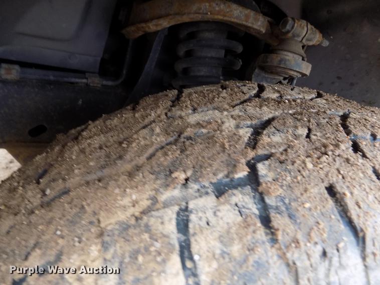 image for item DF2906 2004 Chevrolet TrailBlazer LT SUV