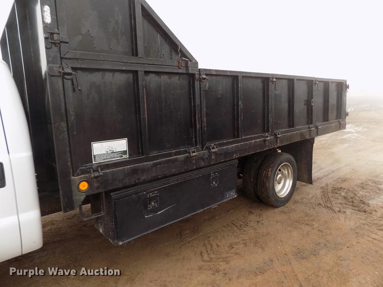 image for item DF2907 2003 Ford F450 Super Duty XL dump truck