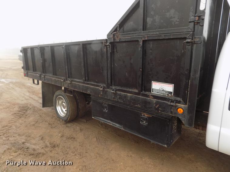 image for item DF2907 2003 Ford F450 Super Duty XL dump truck