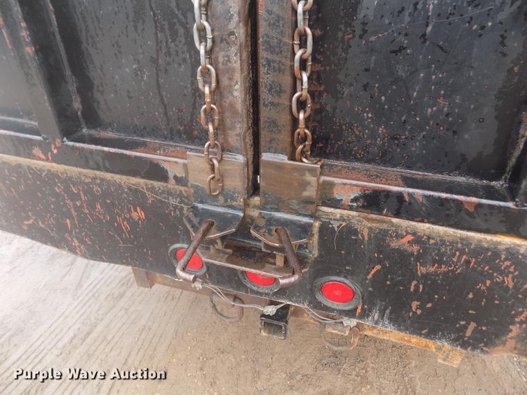 image for item DF2907 2003 Ford F450 Super Duty XL dump truck