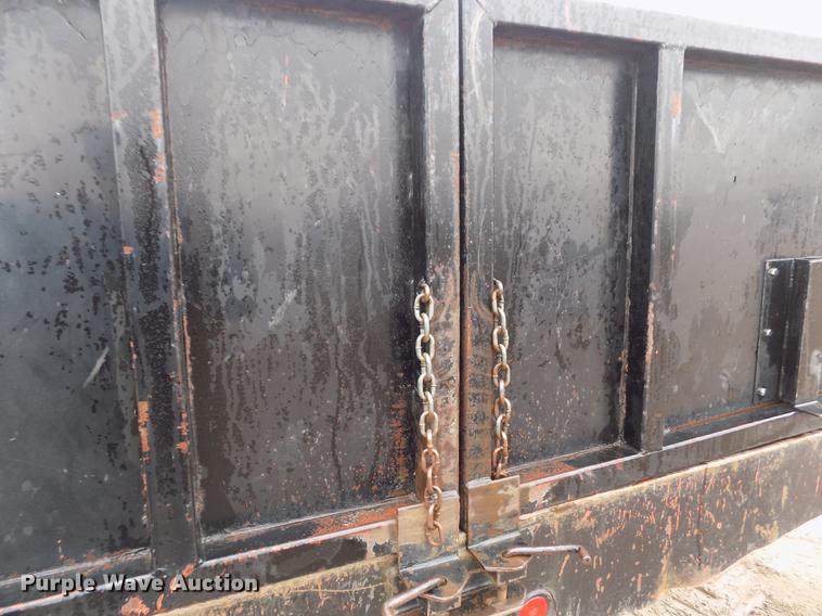 image for item DF2907 2003 Ford F450 Super Duty XL dump truck