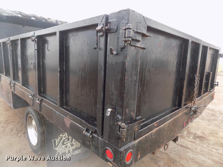 image for item DF2907 2003 Ford F450 Super Duty XL dump truck