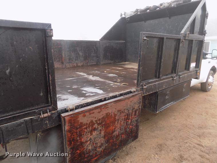 image for item DF2907 2003 Ford F450 Super Duty XL dump truck