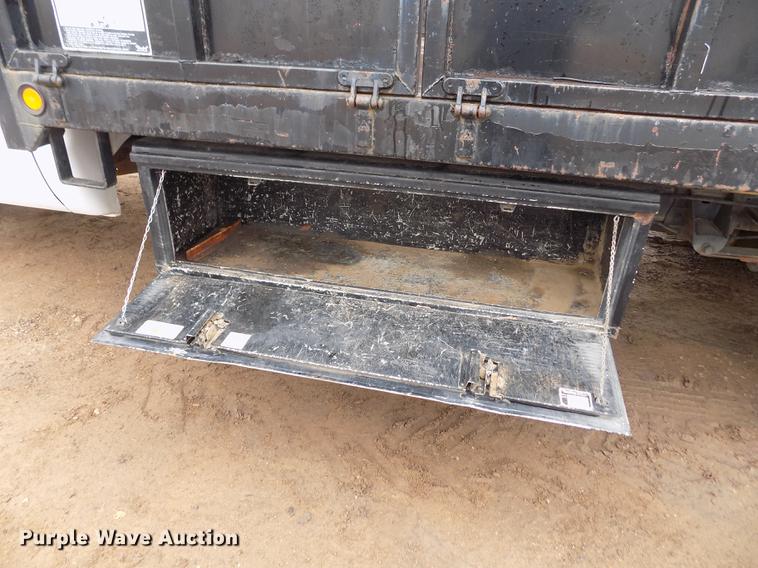 image for item DF2907 2003 Ford F450 Super Duty XL dump truck