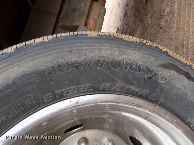 image for item DF2907 2003 Ford F450 Super Duty XL dump truck