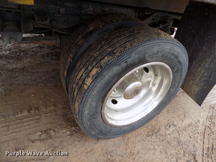 image for item DF2907 2003 Ford F450 Super Duty XL dump truck