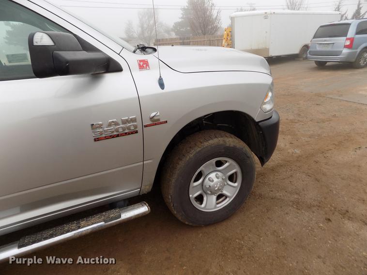 image for item DF2908 2013 Dodge Ram 3500HD Crew Cab pickup truck