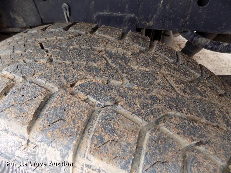 image for item DF2908 2013 Dodge Ram 3500HD Crew Cab pickup truck