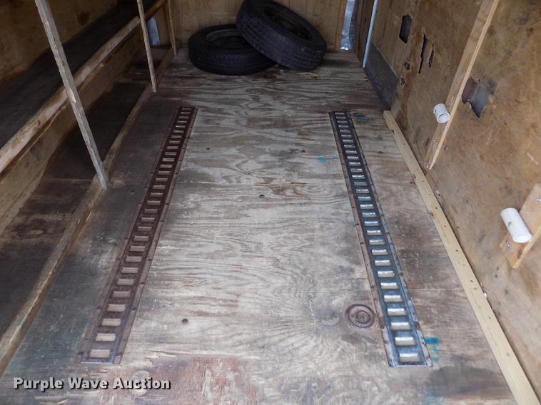 image for item DF2909 2003 Pace enclosed cargo trailer