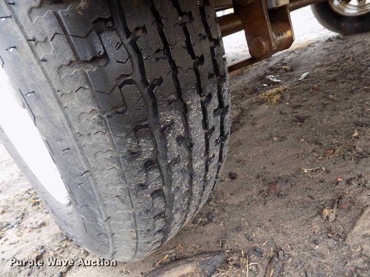 image for item DF2909 2003 Pace enclosed cargo trailer