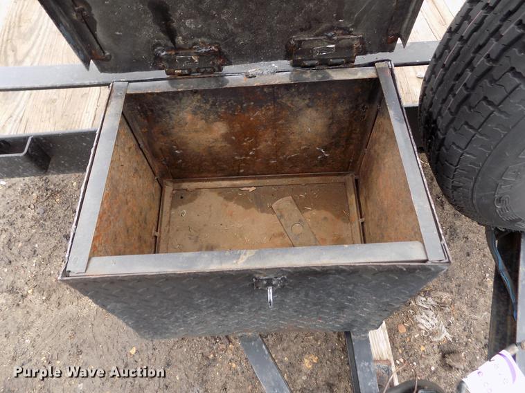 image for item DF2910 2008 Doolittle utility trailer