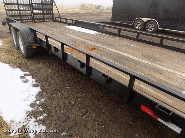 image for item DF2910 2008 Doolittle utility trailer