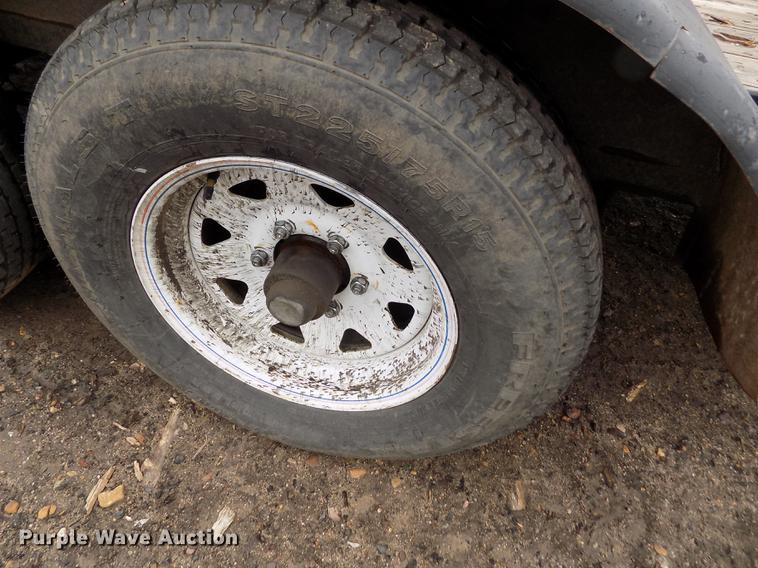 image for item DF2910 2008 Doolittle utility trailer