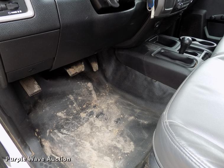 image for item DF2913 2016 Dodge Ram 3500HD pickup truck