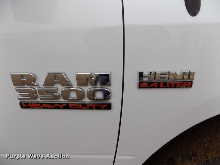 image for item DF2913 2016 Dodge Ram 3500HD pickup truck