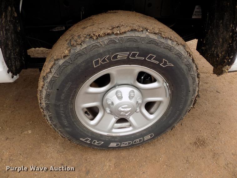 image for item DF2913 2016 Dodge Ram 3500HD pickup truck