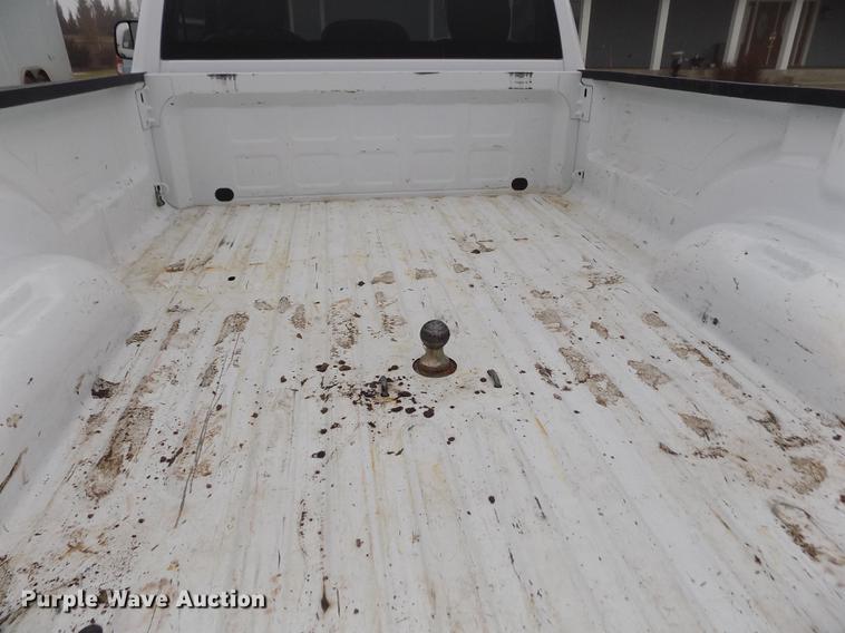 image for item DF2913 2016 Dodge Ram 3500HD pickup truck