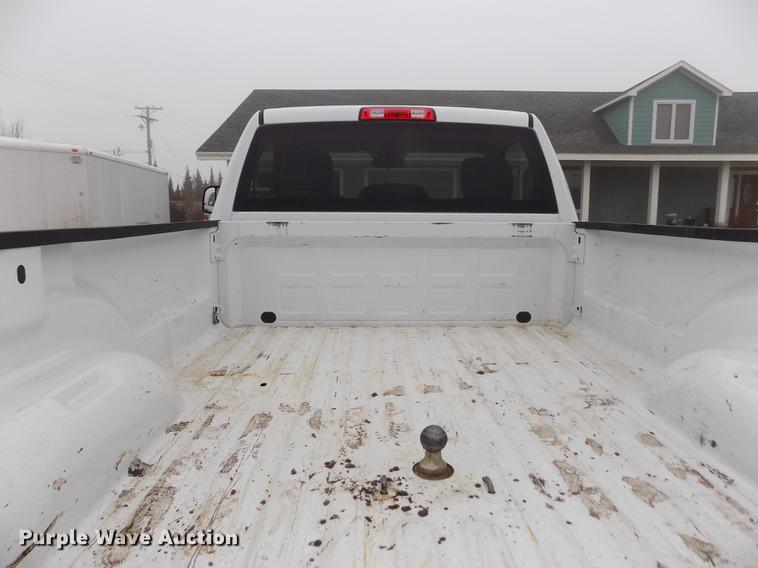 image for item DF2913 2016 Dodge Ram 3500HD pickup truck