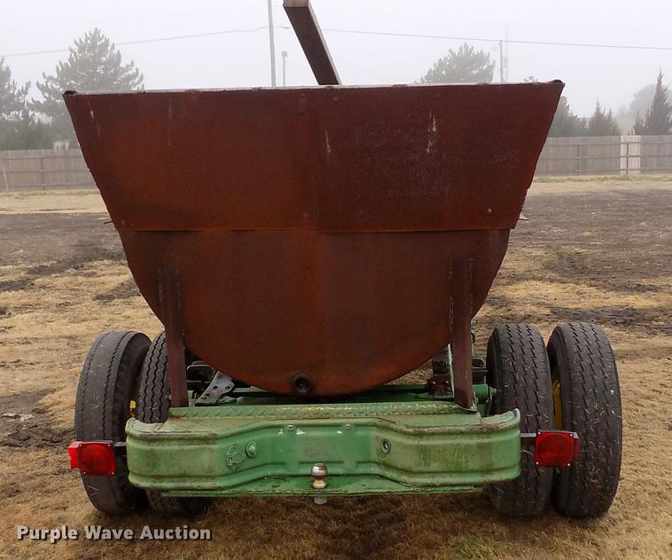 image for item DF2914 2005 shop built burn trailer