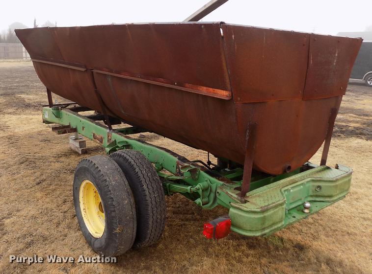 image for item DF2914 2005 shop built burn trailer